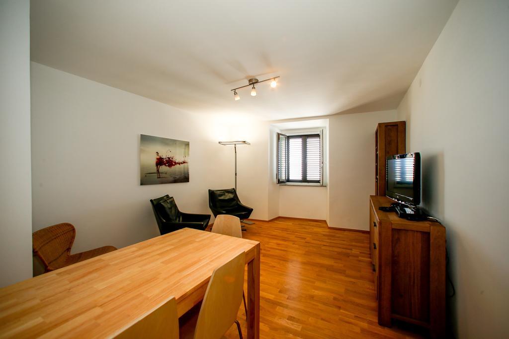 Apartments Harbour Senj  Habitación foto