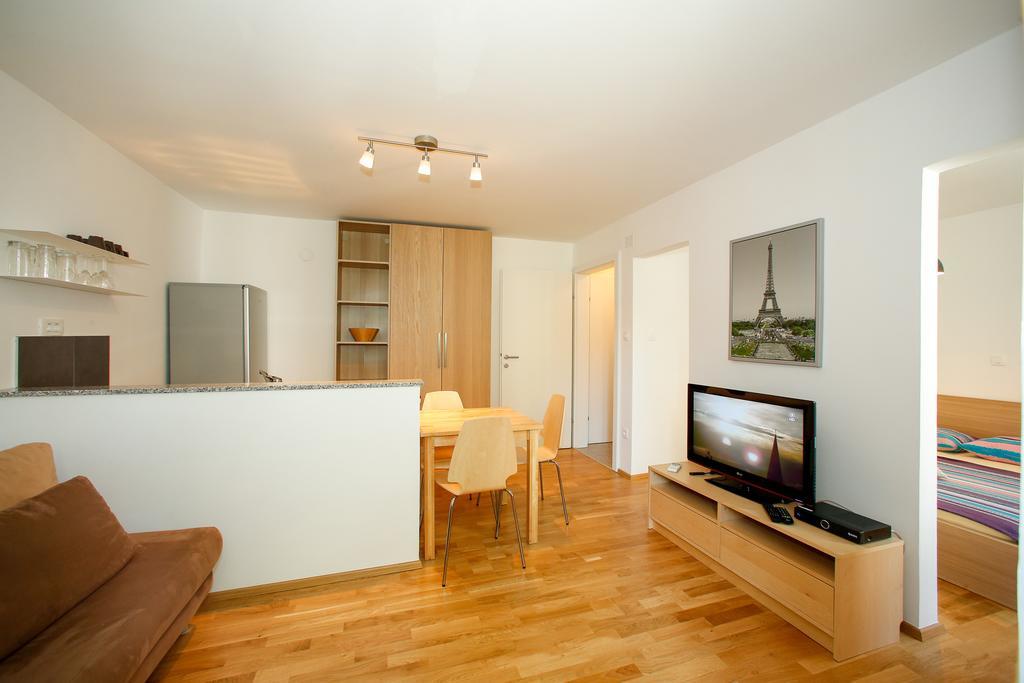 Apartments Harbour Senj  Habitación foto